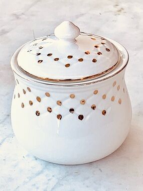 GIBSON DESIGNS GOLDEN QUILT SUGAR BOWL & LID SET 22K GOLD VINTAGE Y2K PORCELAIN